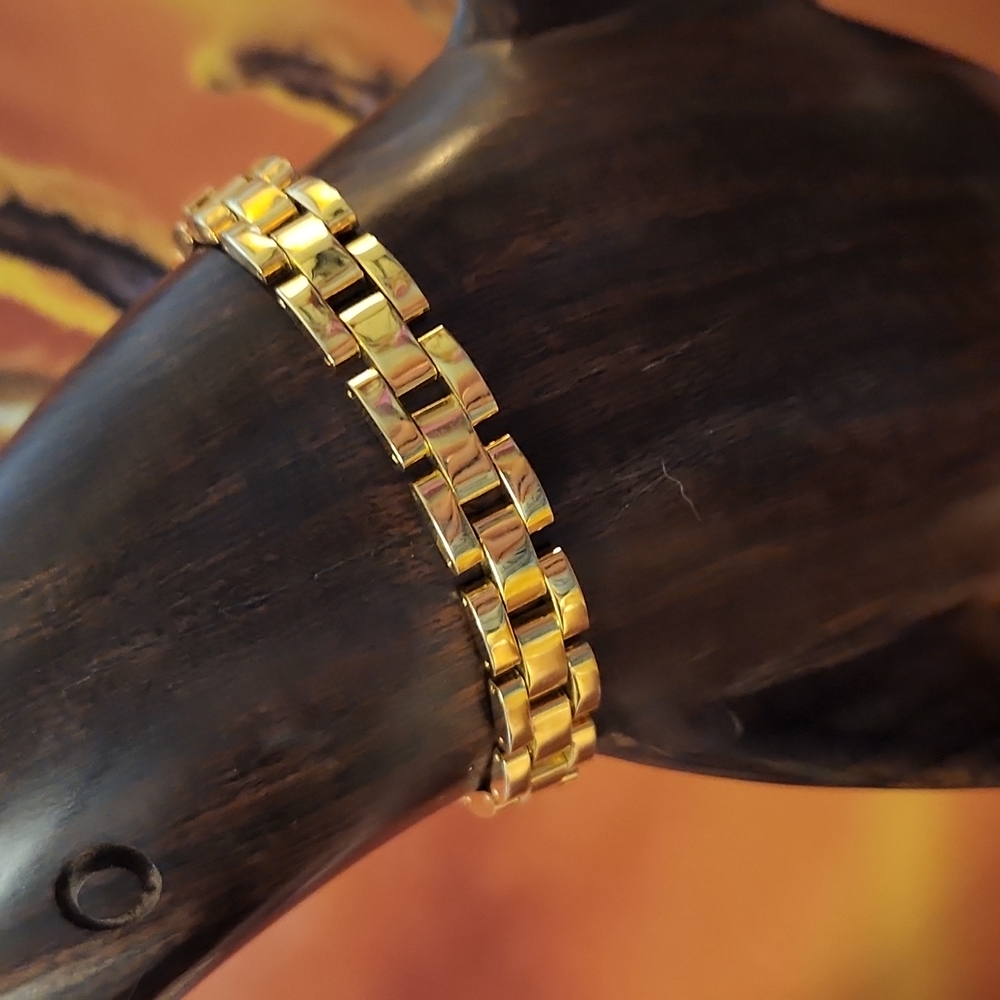 Goldtone Link Bracelet